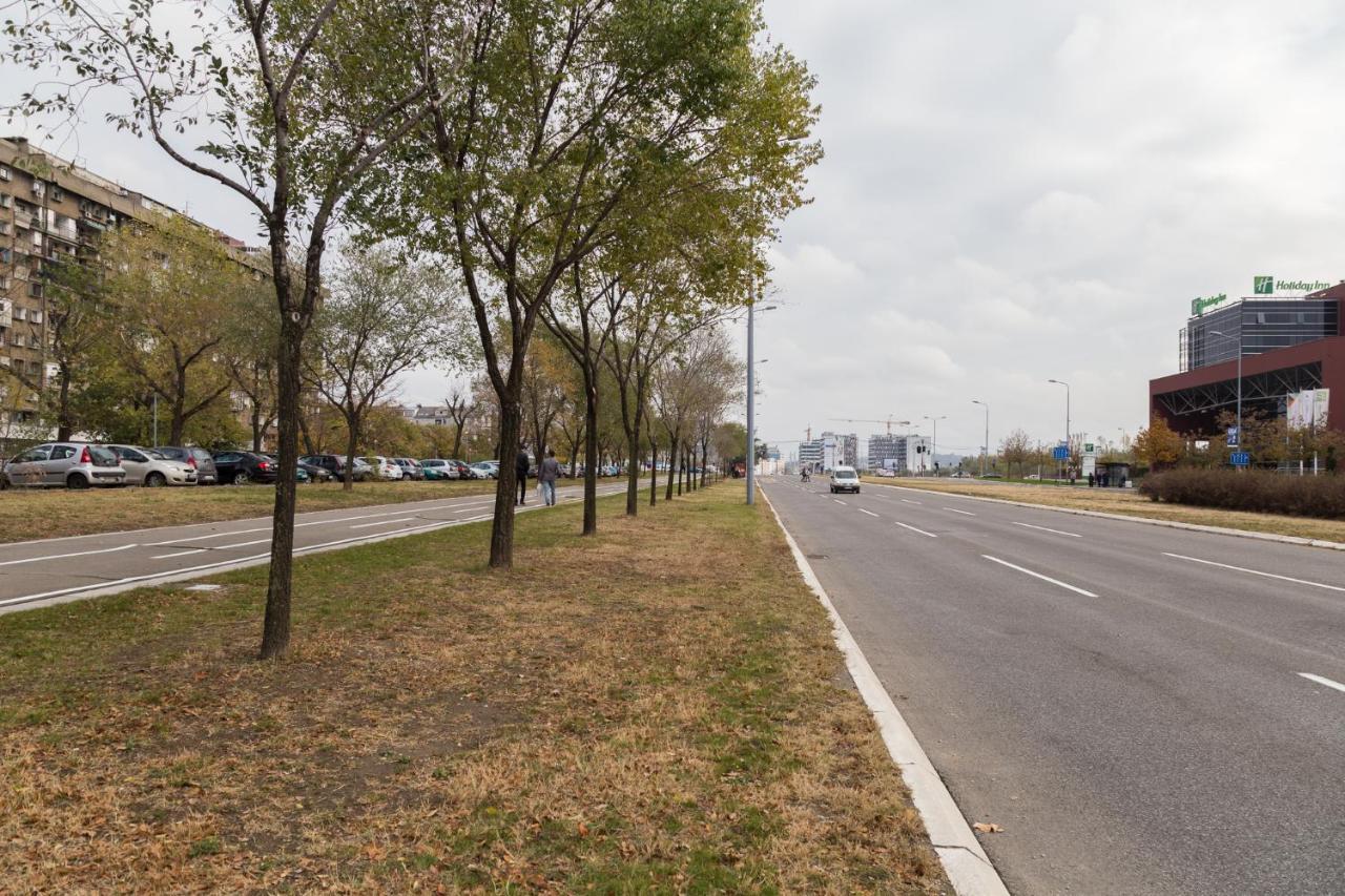 Cherry Apartment Arena Белград Екстериор снимка